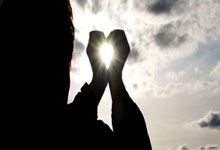 股票当中的杠杆是什么意思:手机上买股票怎么开户-杠杆资金加速涌入！单日净流入创年内新高 业内：风险整体可控